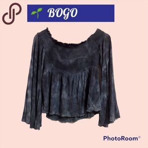 🌱BOGO AMERICAN EAGLE bell sleeve crop top